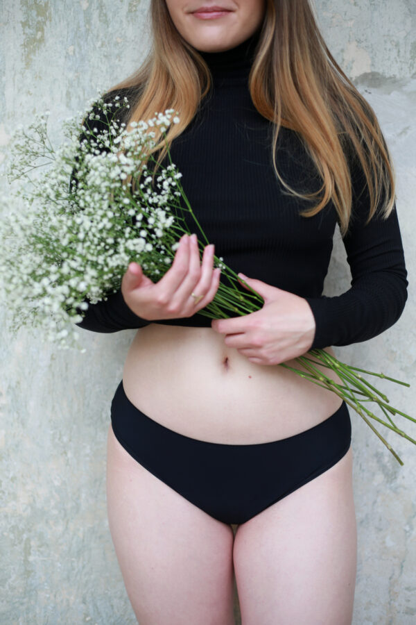 Sayu Menstruační kalhotky vyšší hladké černé